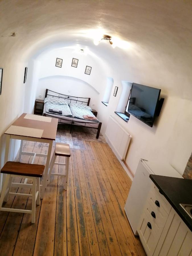B B B * Cesky Krumlov